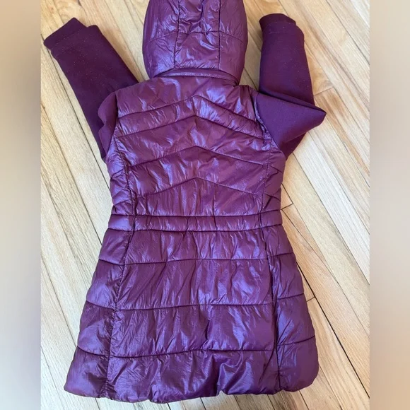 Michael Kors Girls Puffer Jacket Size 8 | Removable Hood - Picture 5 of 5